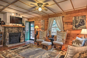 Smoky Mountain Cozy Cove Cabin Deck and Fire Pit!